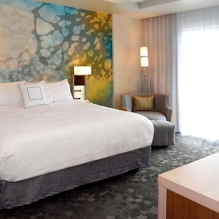 Courtyard By Marriott Youngstown Canfield Экстерьер фото