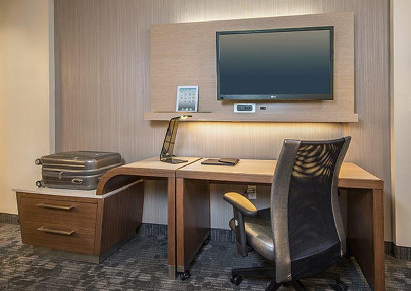 Courtyard By Marriott Youngstown Canfield Экстерьер фото